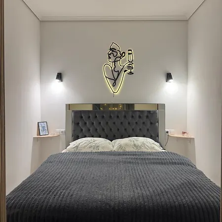 Chornovola Str In Apartment Lviv