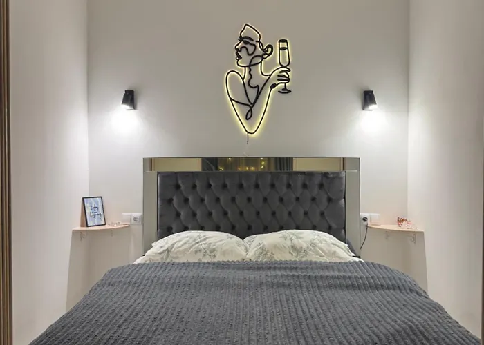 Chornovola Str In Apartment Lviv